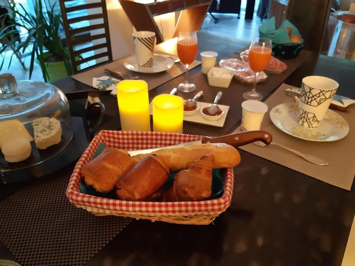 Dans Un Jardin Bb Et Jacuzzi Bed & Breakfast Mandelieu La Napoule Luaran gambar