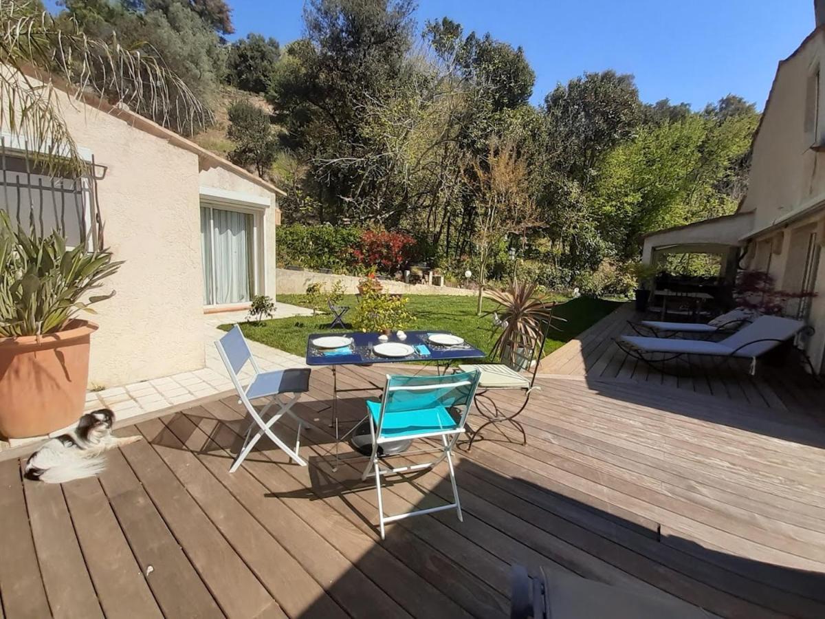 Dans Un Jardin Bb Et Jacuzzi Bed & Breakfast Mandelieu La Napoule Luaran gambar